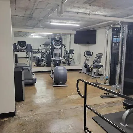 Silo View - Heart Of Downtown Apartment Waco Exterior photo