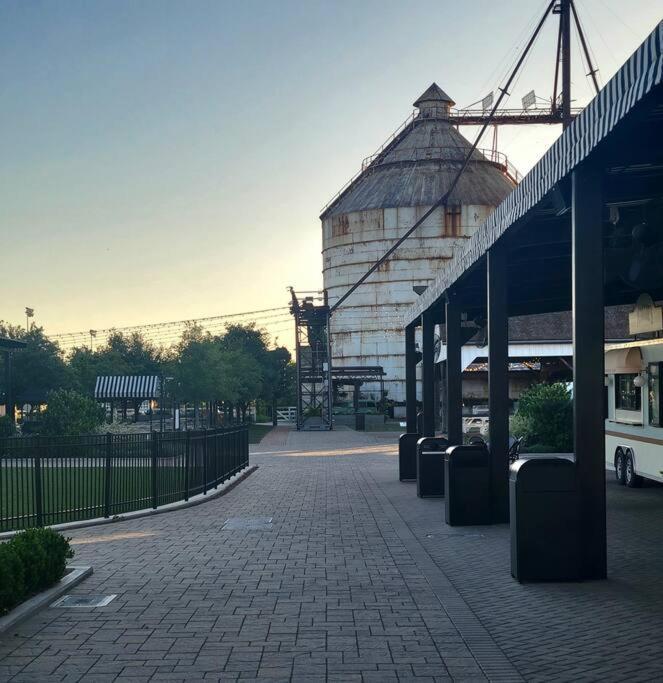 Silo View - Heart Of Downtown * Waco