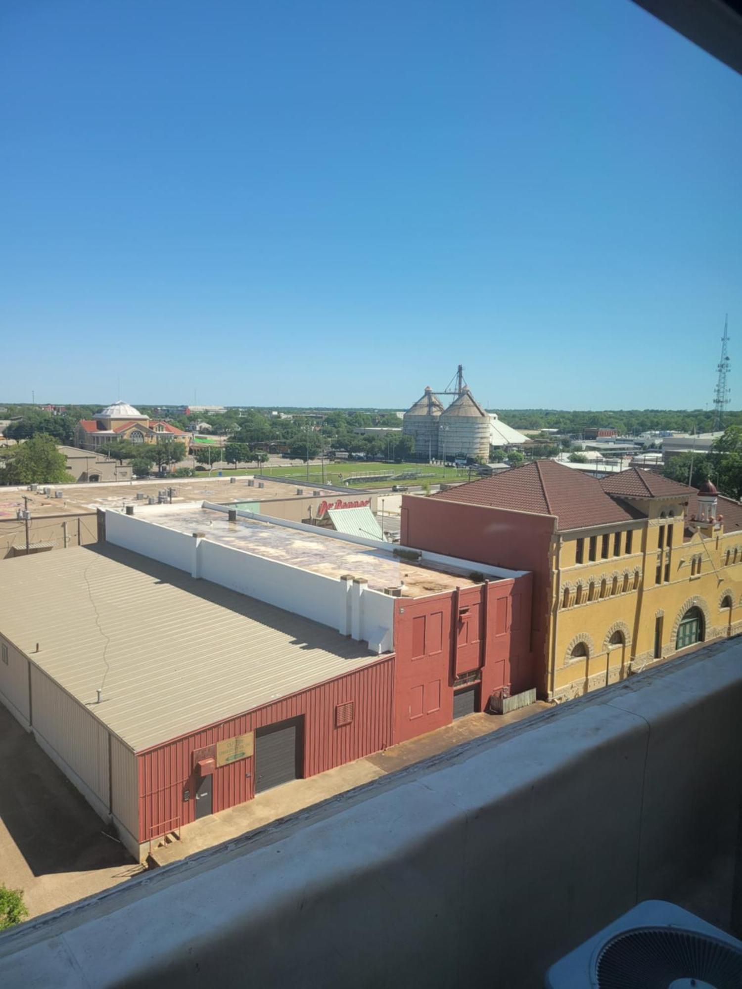Silo View - Heart Of Downtown Waco